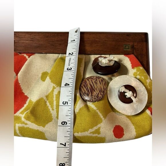 Rafe Wood Handle yellow Floral Canvas Clutch - Picture 6 of 7